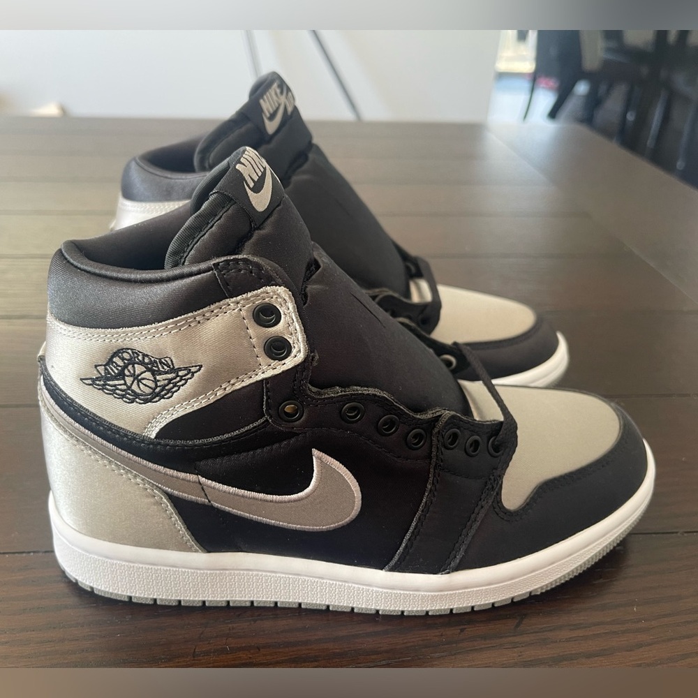 JORDAN 1 RETRO HIGH OG SATIN SHADOW 6.5W